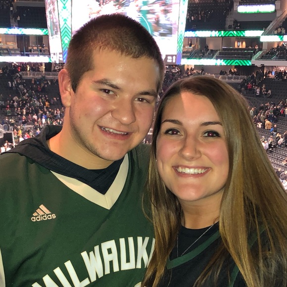 Meet your Posher, Max - Picture 1 of 1